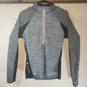 Athleta Half Zip Pull-Over‎